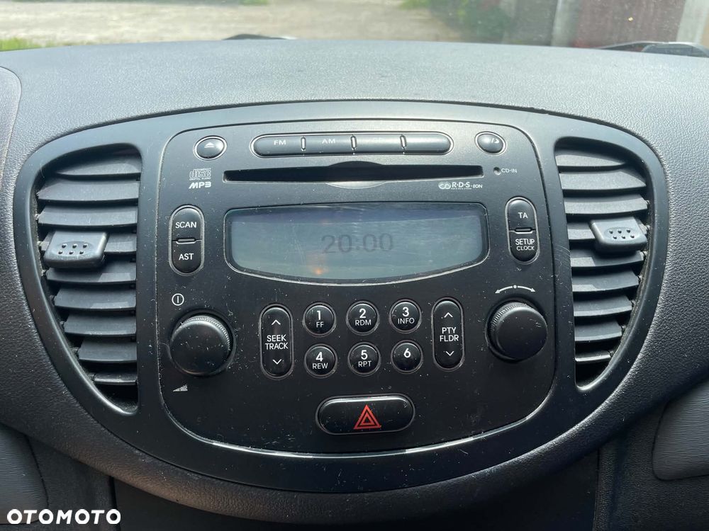 Hyundai i10 1.1 Base - 8