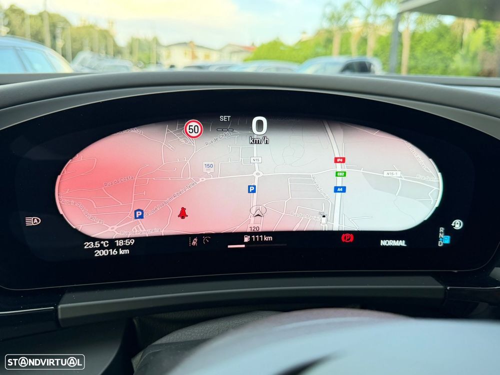 Porsche Macan Electric 4 - 37