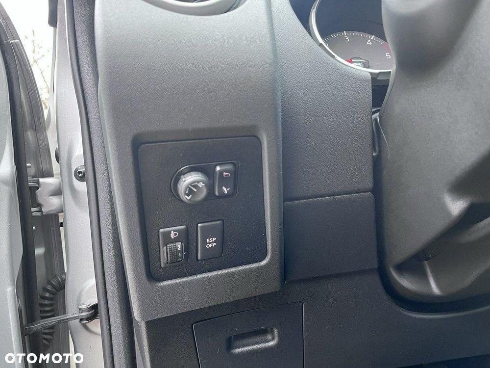 Nissan Qashqai+2 2.0 dCi 4x4 Acenta EU5 - 32