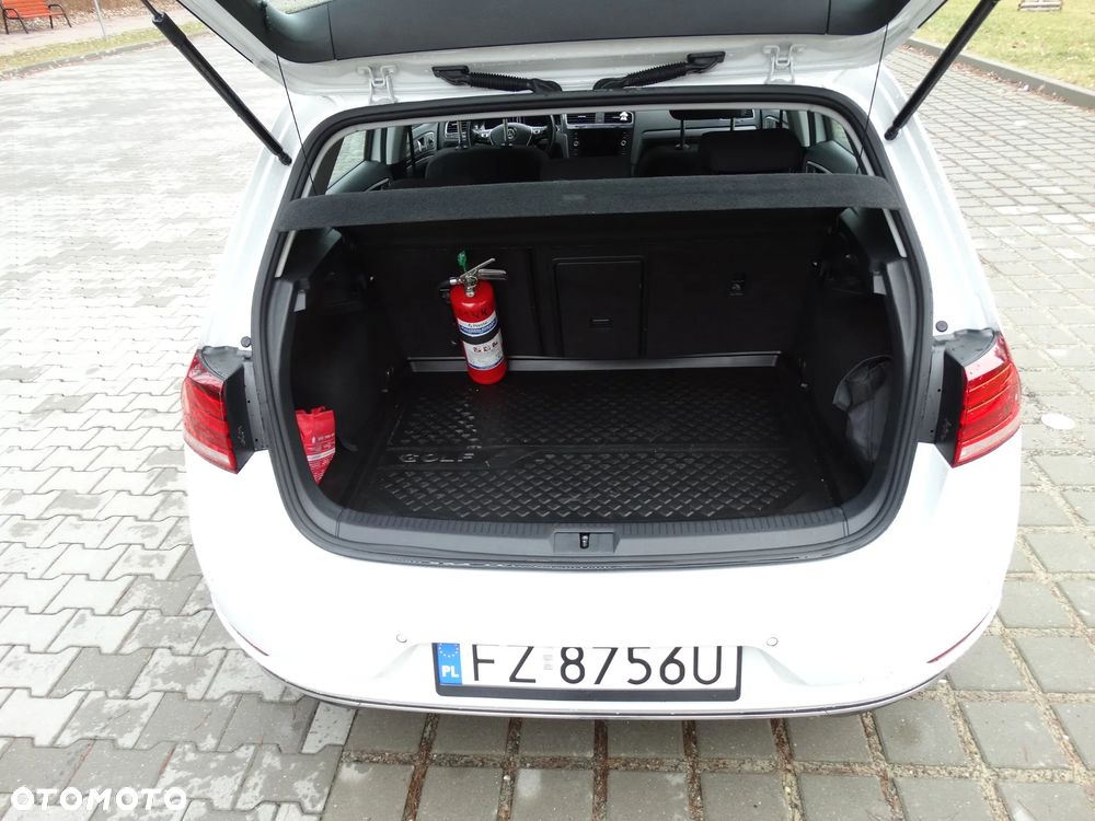 Volkswagen Golf 1.5 TSI BlueMotion ACT Comfortline - 31
