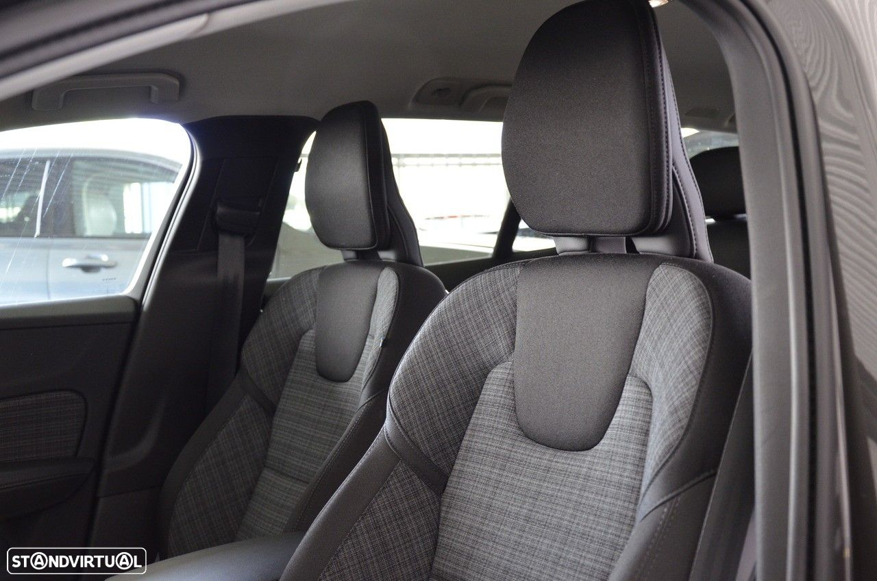 Volvo V60 2.0 T6 AWD TE Core - 6