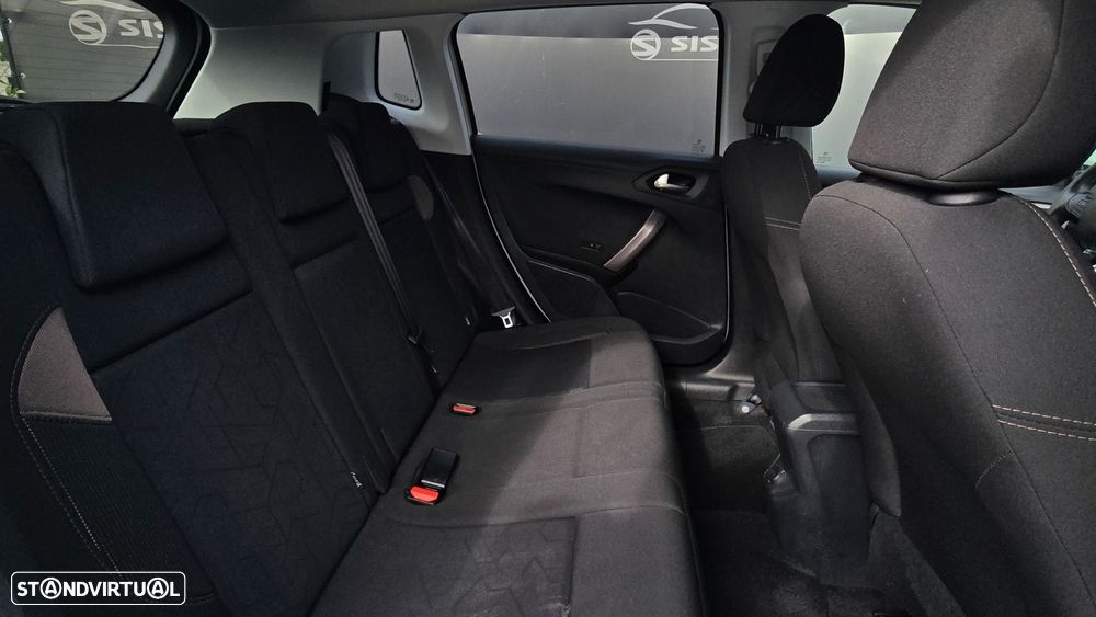 Peugeot 2008 1.4 HDi Active - 8