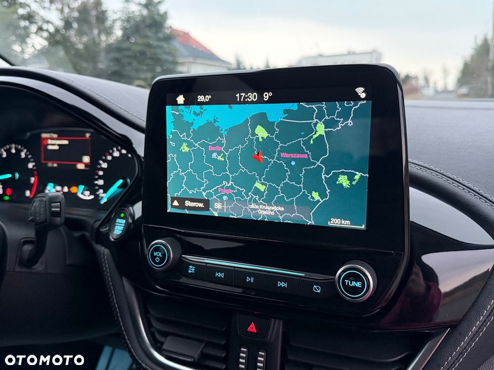 Ford Fiesta 1.0 EcoBoost Platinium X - 21