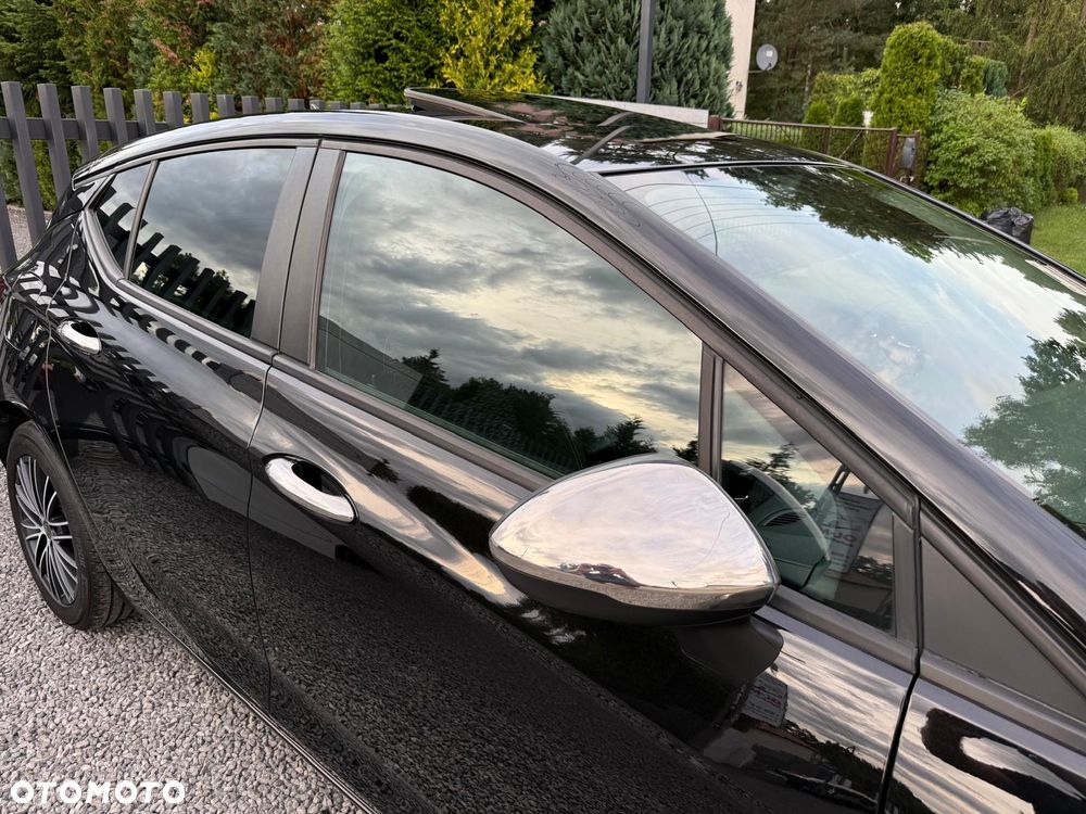 Opel Astra 1.4 Turbo Innovation - 16