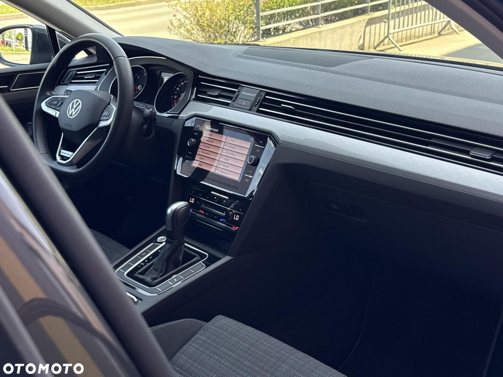 Volkswagen Passat 2.0 TDI Business DSG - 19