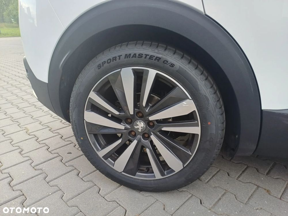 Peugeot 3008 1.6 BlueHDi Allure S&S - 12