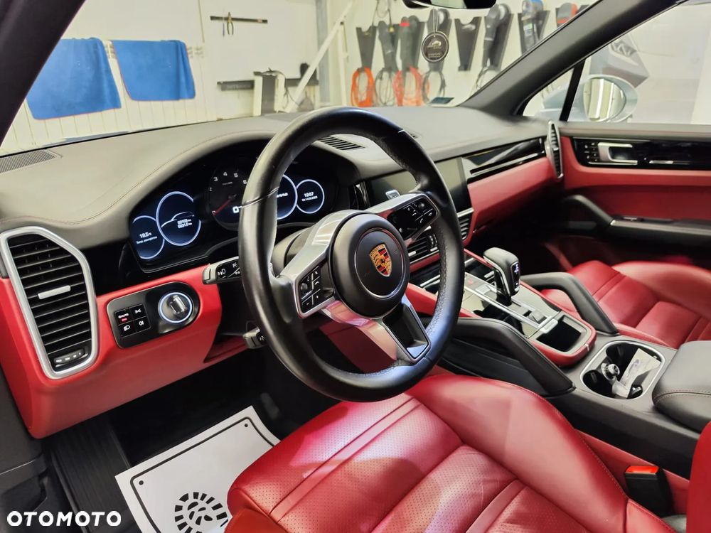 Porsche Cayenne Platinum Edition - 6