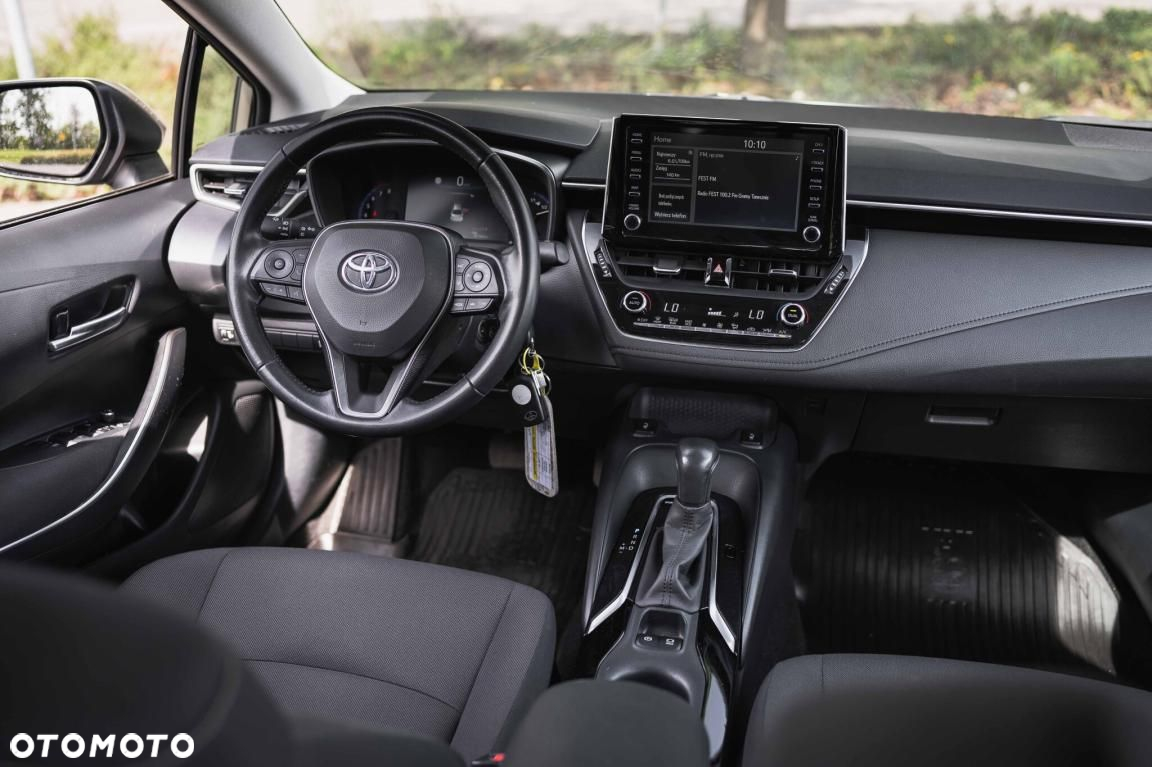 Toyota Corolla - 3