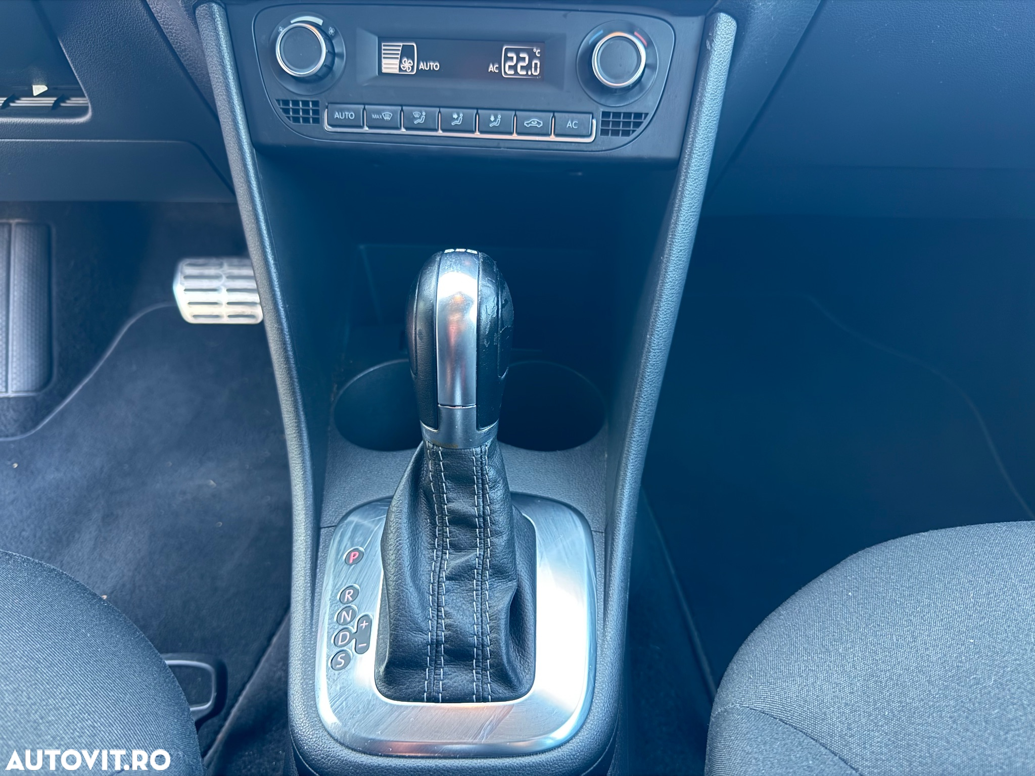 Volkswagen Polo 1.6 TDI DPF DSG Highline - 19