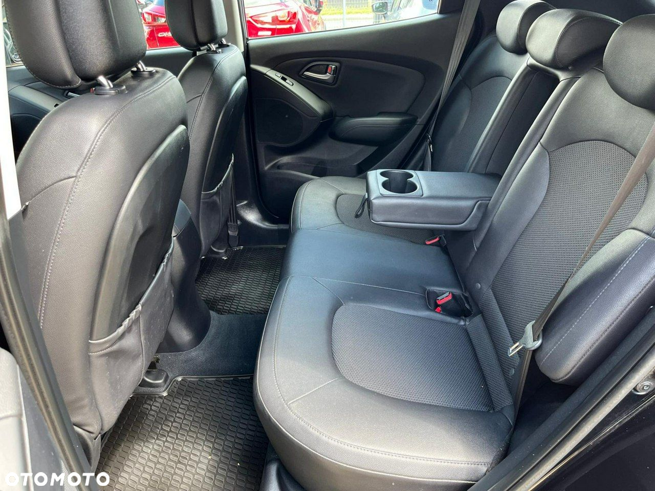 Hyundai ix35 - 12
