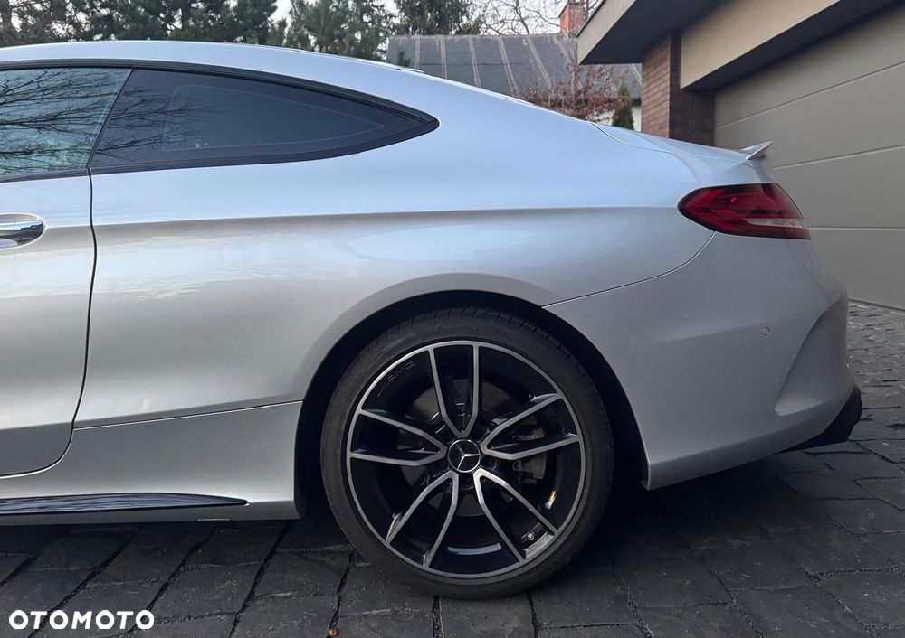 Mercedes-Benz Klasa C AMG 43 4Matic AMG Speedshift TCT 9G - 13