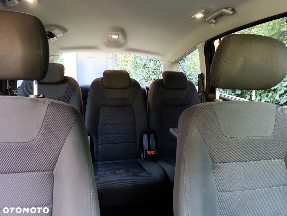 Ford S-Max - 18