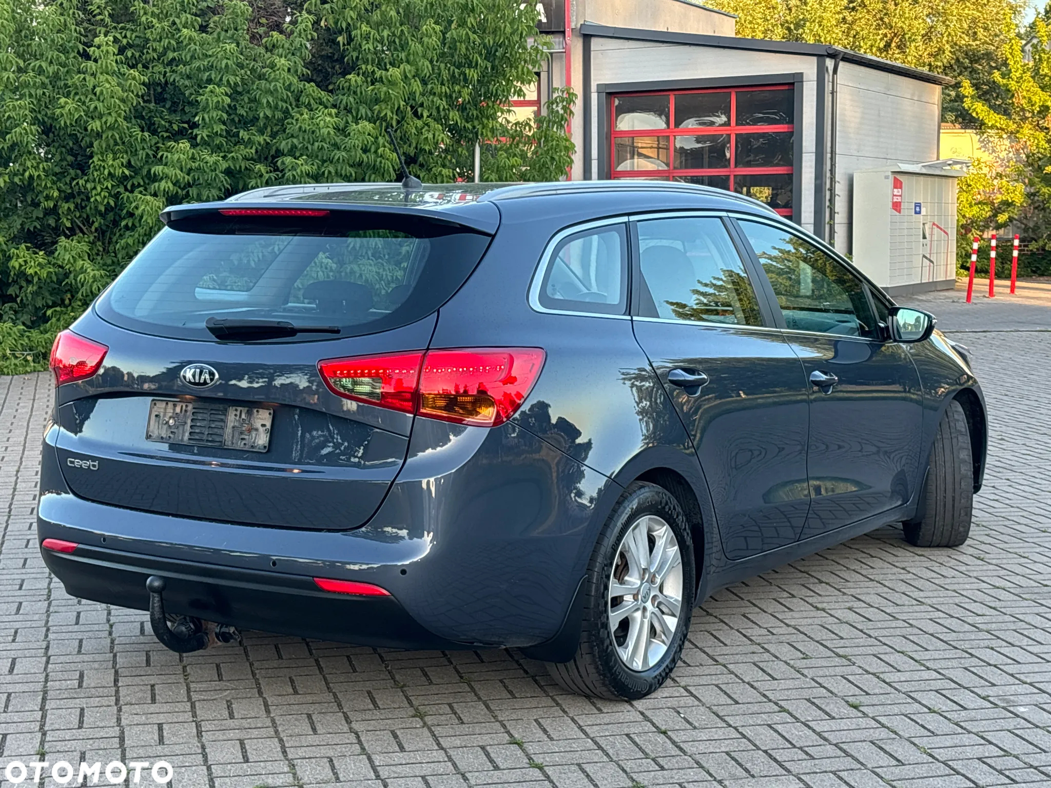 Kia Ceed 1.6 GDI DCT Platinum Edition - 10