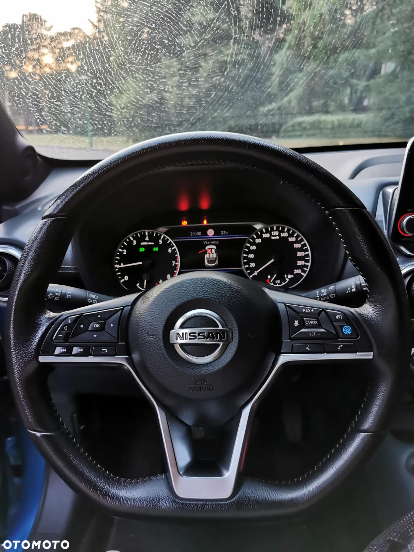 Nissan Juke 1.0 DIG-T N-Connecta - 30