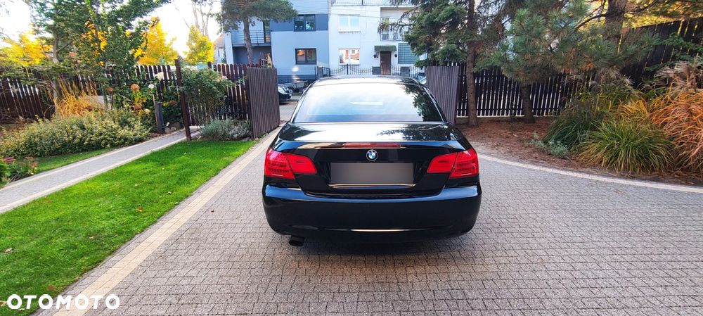 BMW Seria 3 320i - 8