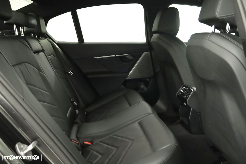 BMW 520 d Pack Desportivo M - 25