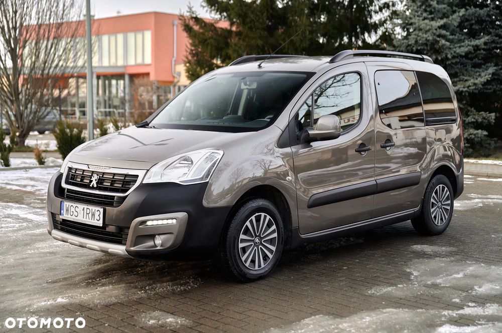 Peugeot Partner 1.6 BlueHDi Outdoor S&S - 13