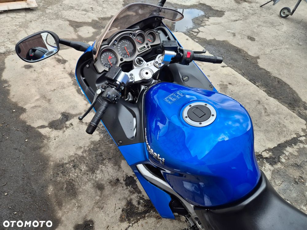 Kawasaki ZZR - 19