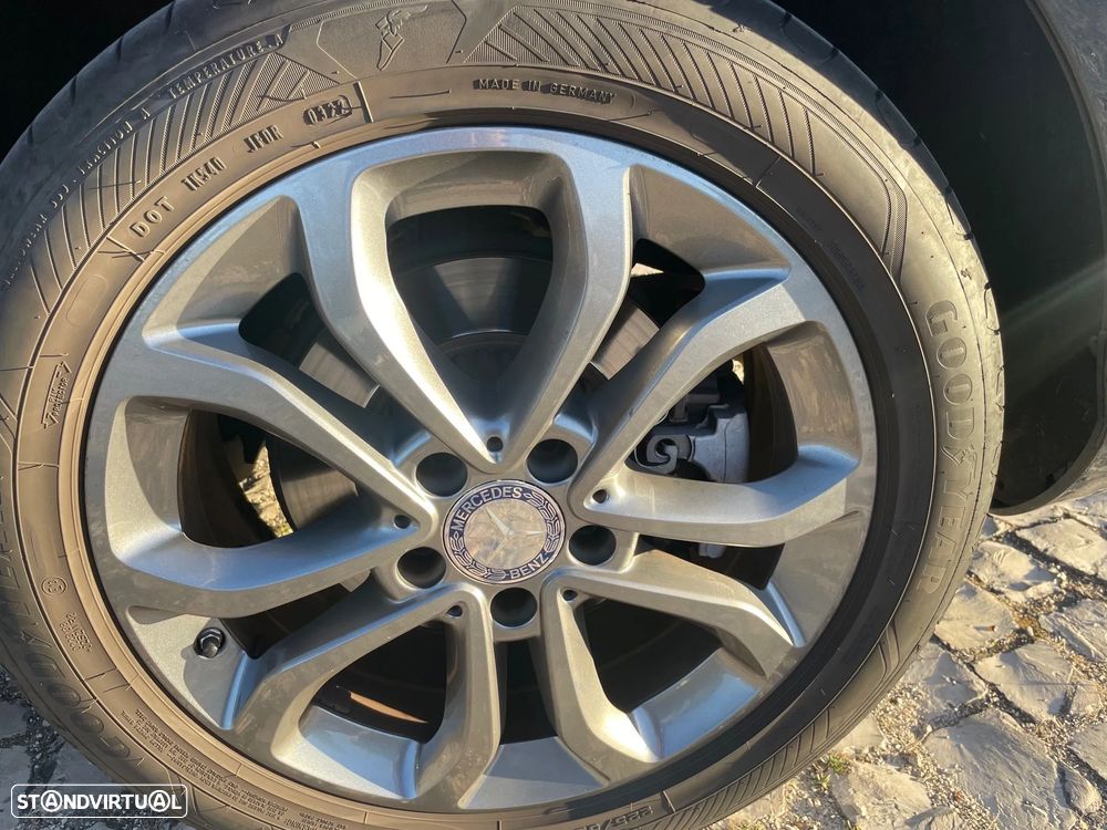 Mercedes-Benz C 220 BlueTEC Avantgarde - 13
