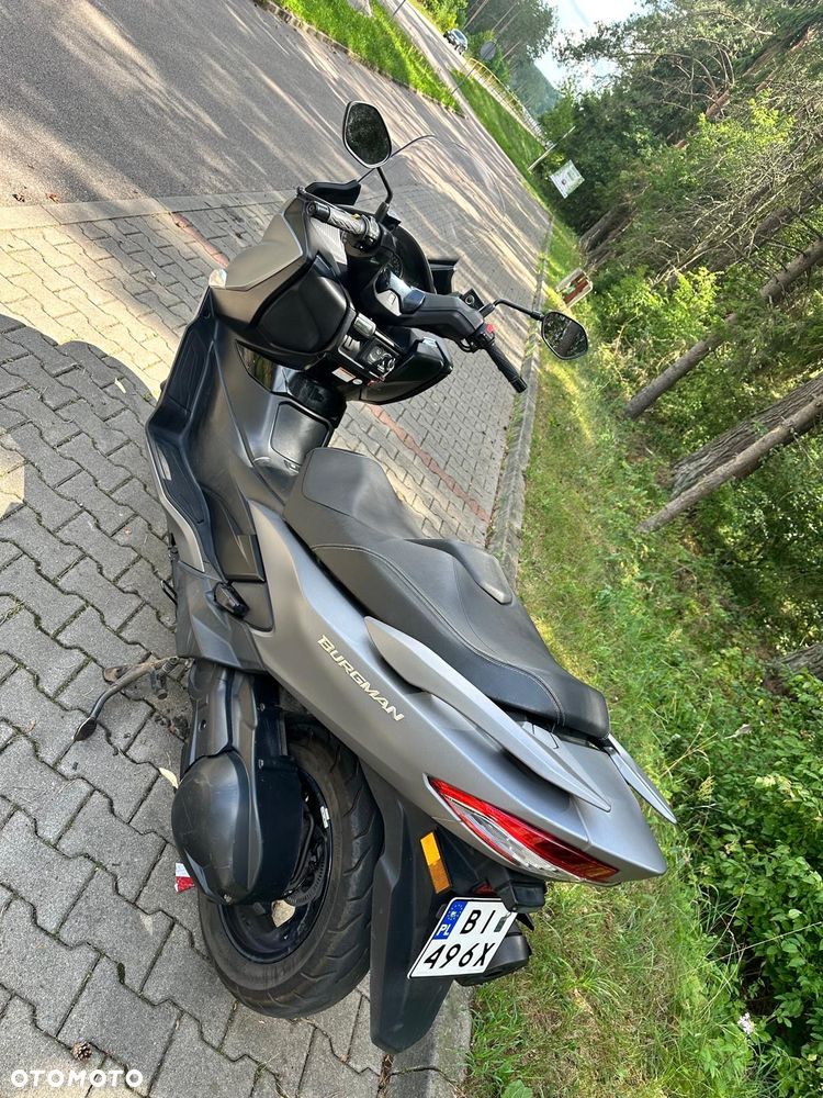 Suzuki Burgman - 15