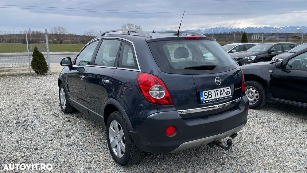 Opel Antara 2.0 CDTI 4x4 Navi - 3