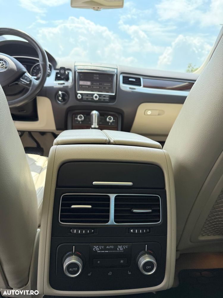 Volkswagen Touareg - 6