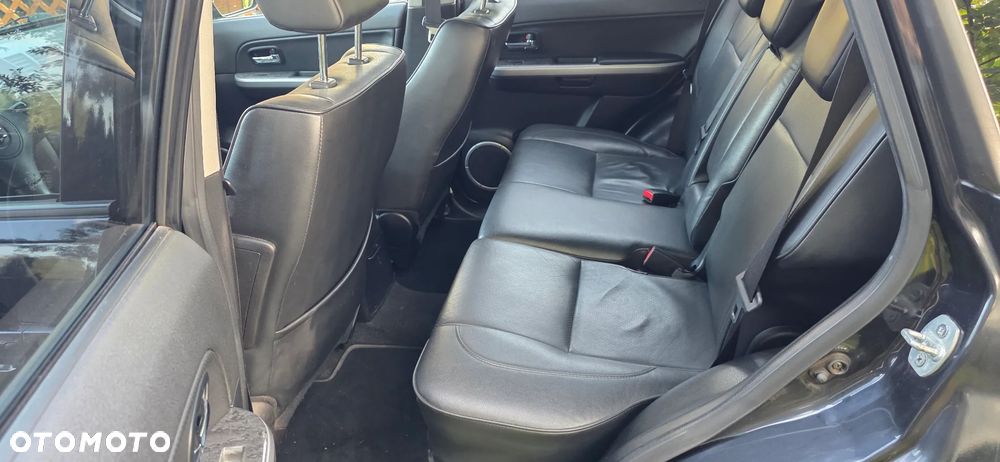 Suzuki Grand Vitara 3.2 V6 Elegance - 22