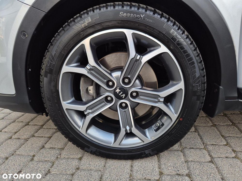 Kia XCeed 1.6 T-GDI L Business Line DCT - 28