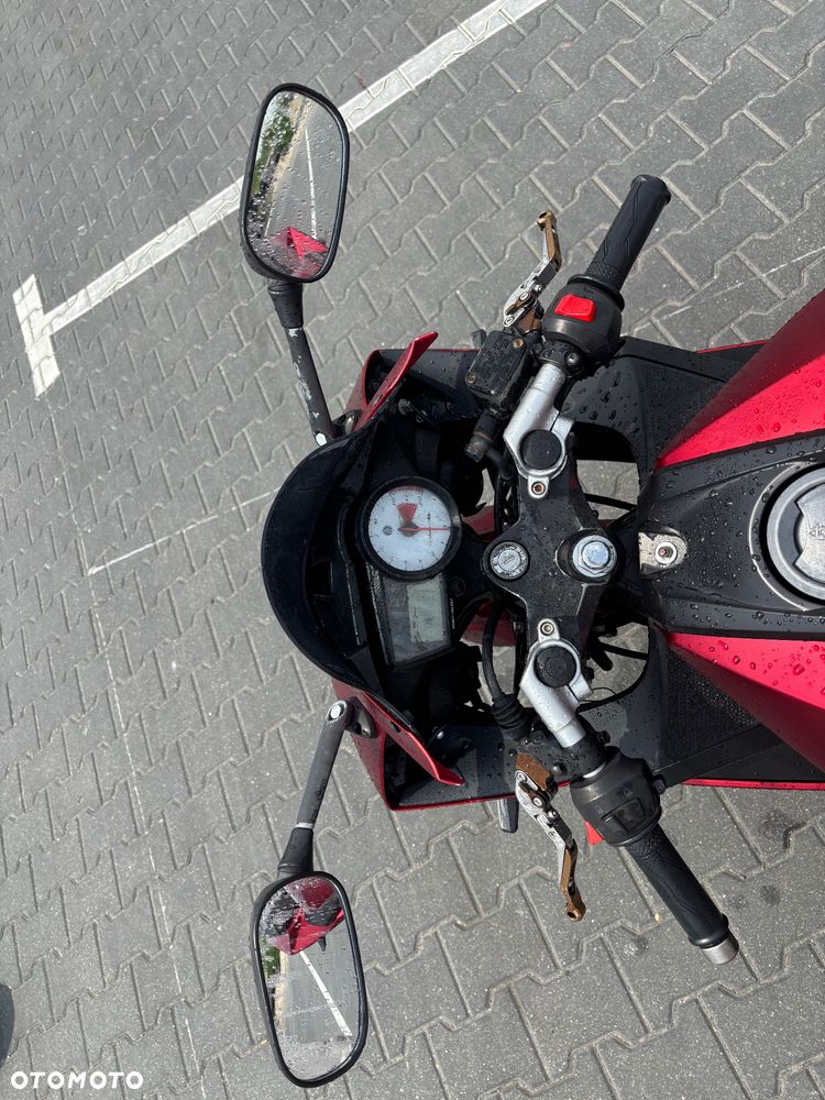 Yamaha YZF - 7