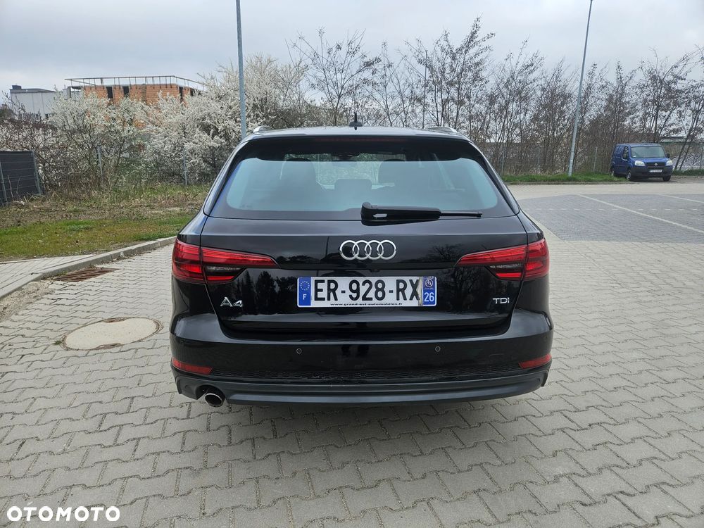 Audi A4 Avant 35 TDI S tronic sport - 15