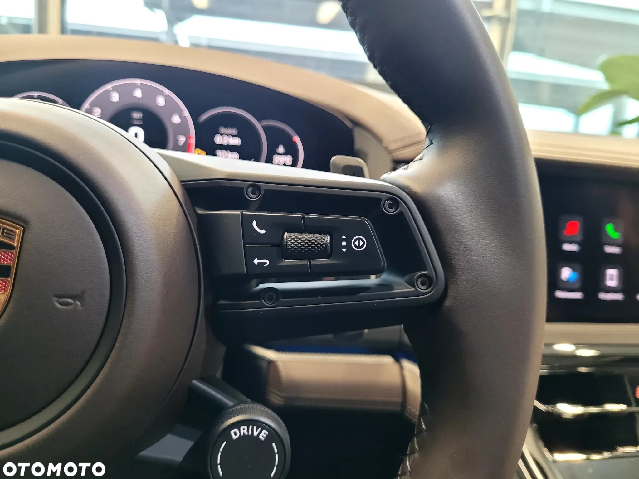 Porsche Panamera 4 - 6