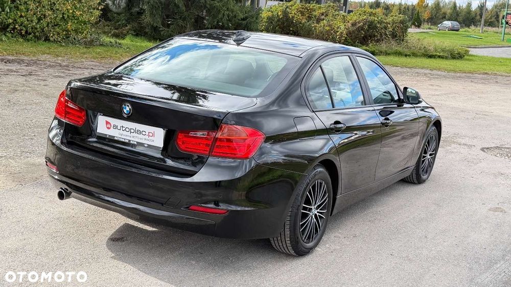 BMW Seria 3 316d DPF Edition Lifestyle - 13