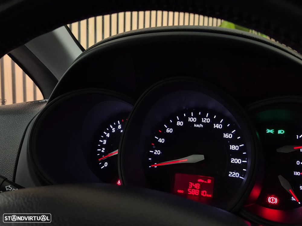 Kia Rio 1.2 CVVT EX - 20