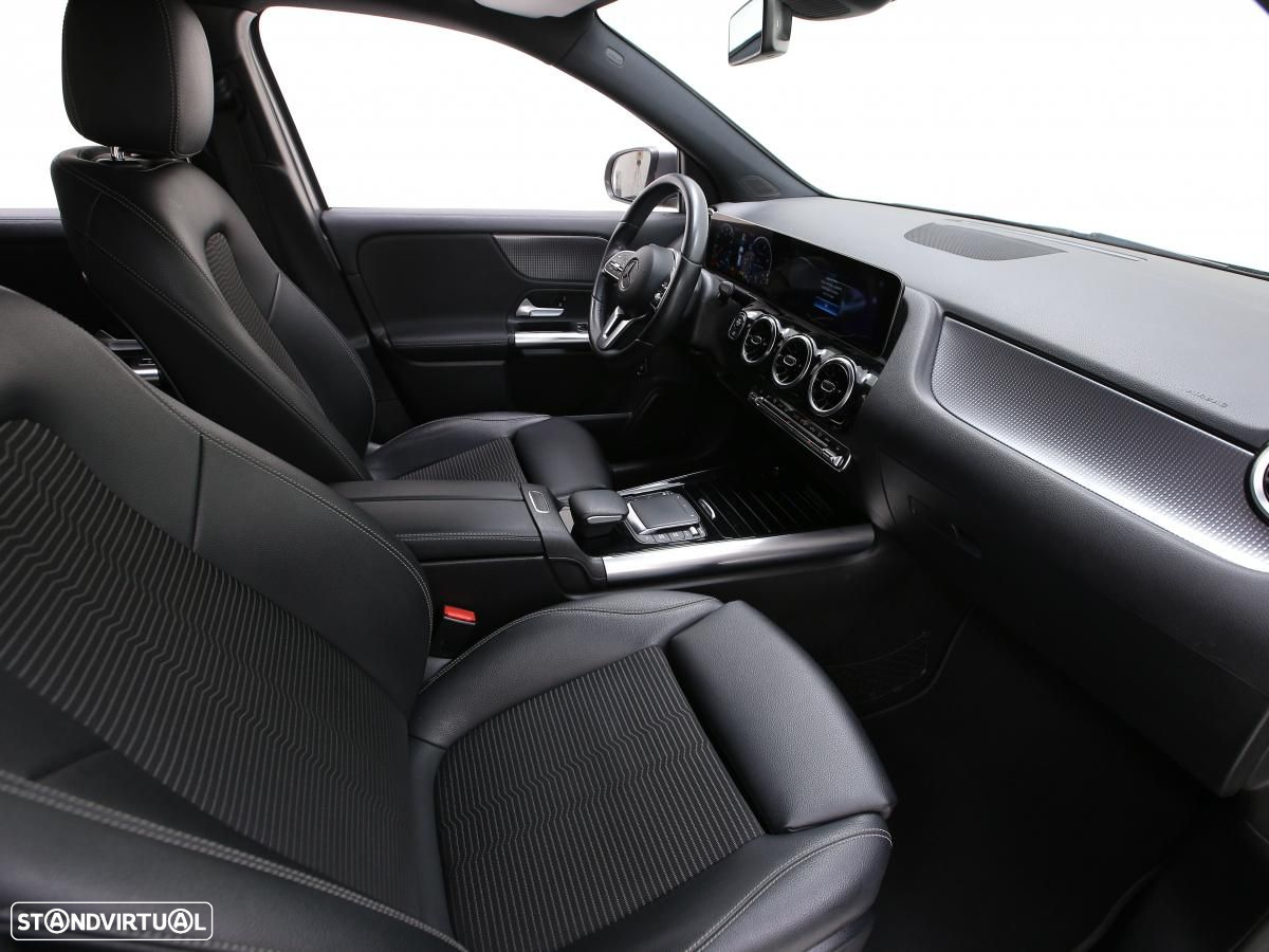 Mercedes-Benz GLA 200 d Progressive - 11