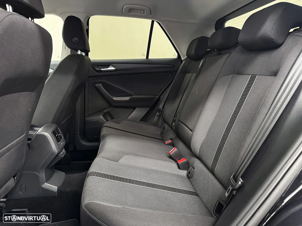 VW T-Roc 1.0 TSI Urban - 9