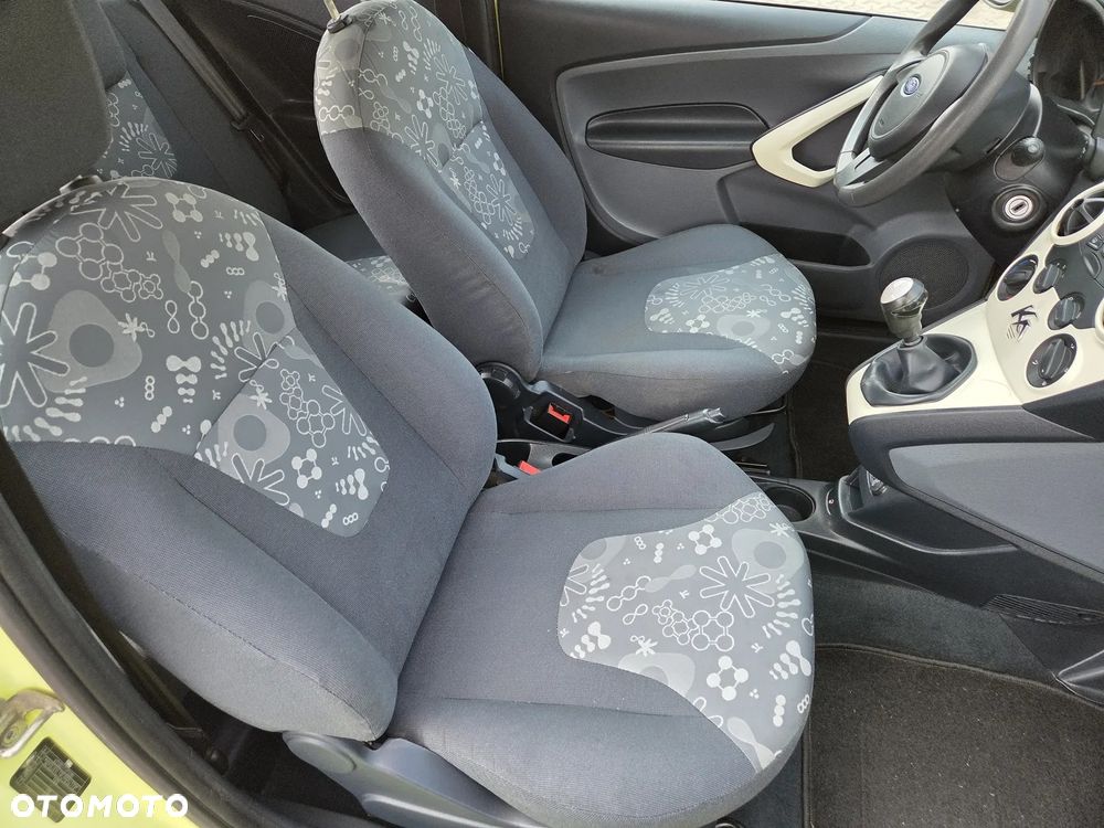 Ford KA 1.2 Concept - 15