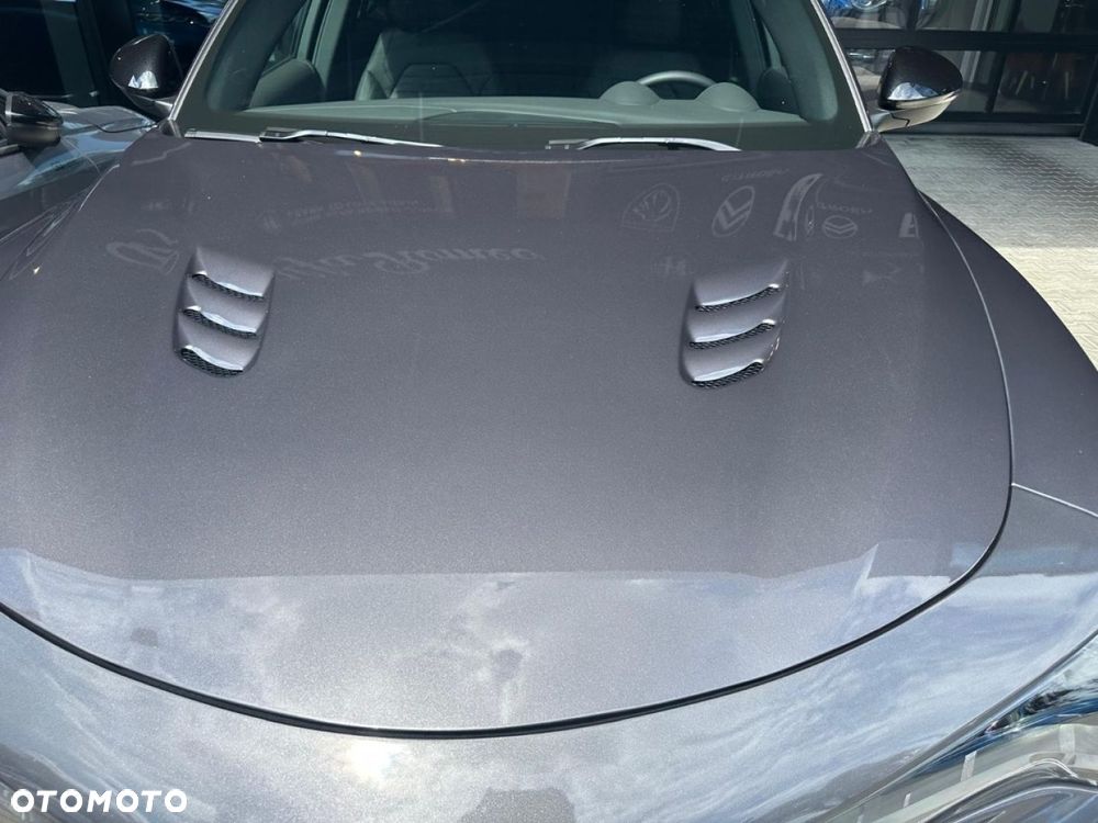 Alfa Romeo Stelvio - 22