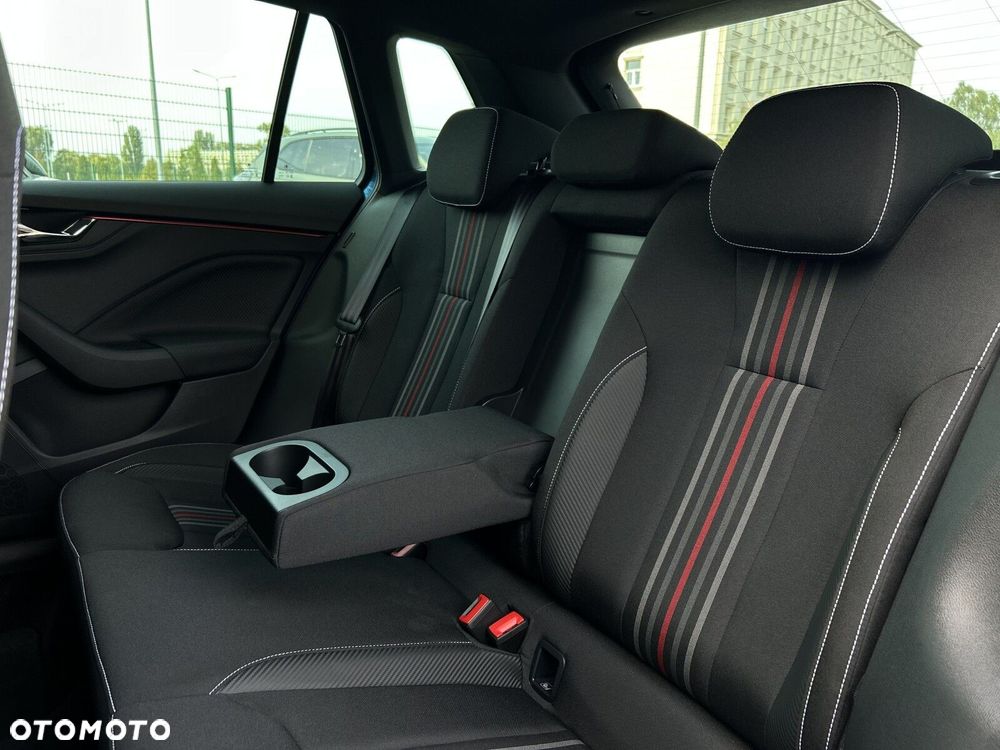 Skoda Kamiq 1.0 TSI Monte Carlo DSG - 17