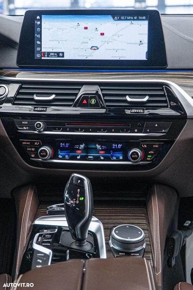 BMW Seria 5 530e iPerformance Aut. Luxury Line - 4