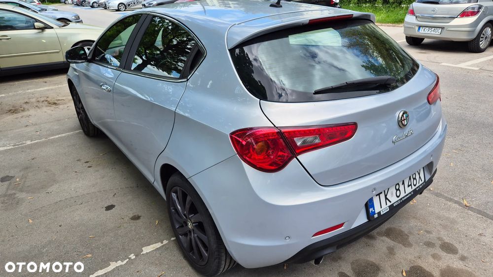 Alfa Romeo Giulietta 2.0 JTDM Exclusive TCT - 4