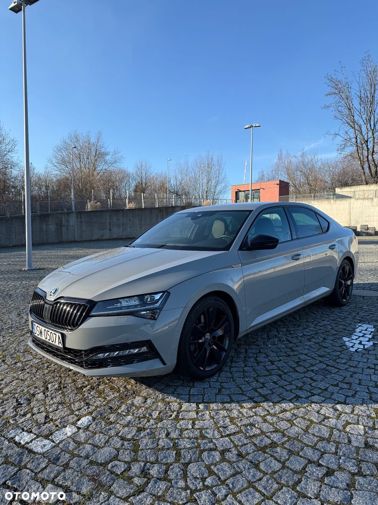Skoda Superb 2.0 TSI 4x4 Sportline DSG - 1