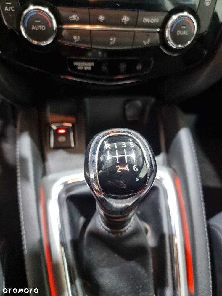 Nissan Qashqai - 23