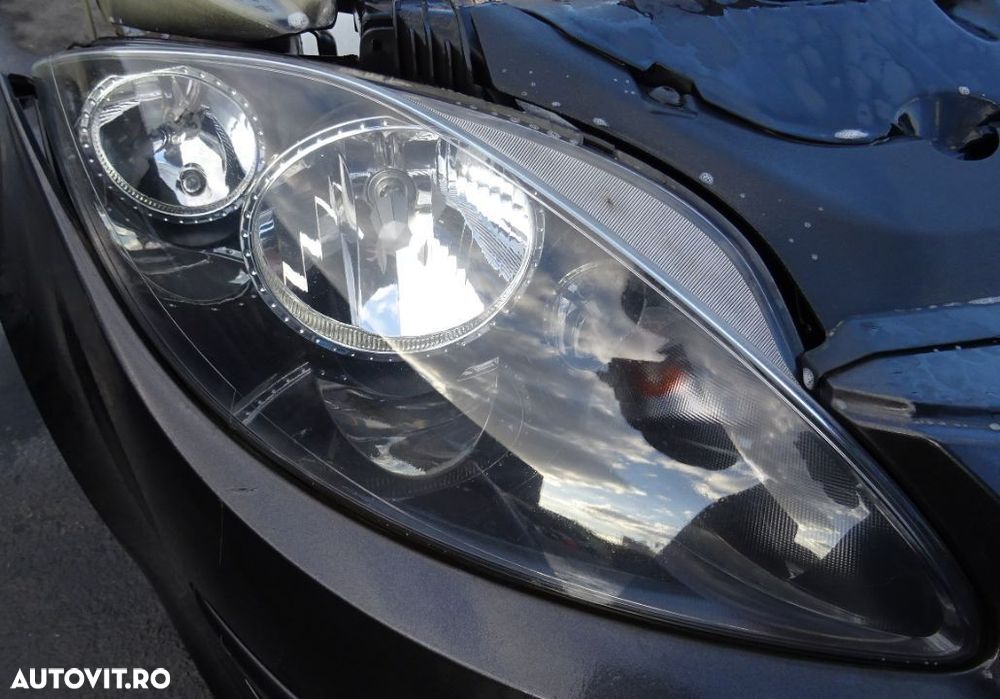 Fata completa Seat Leon din 2007 volan pe stanga - 4