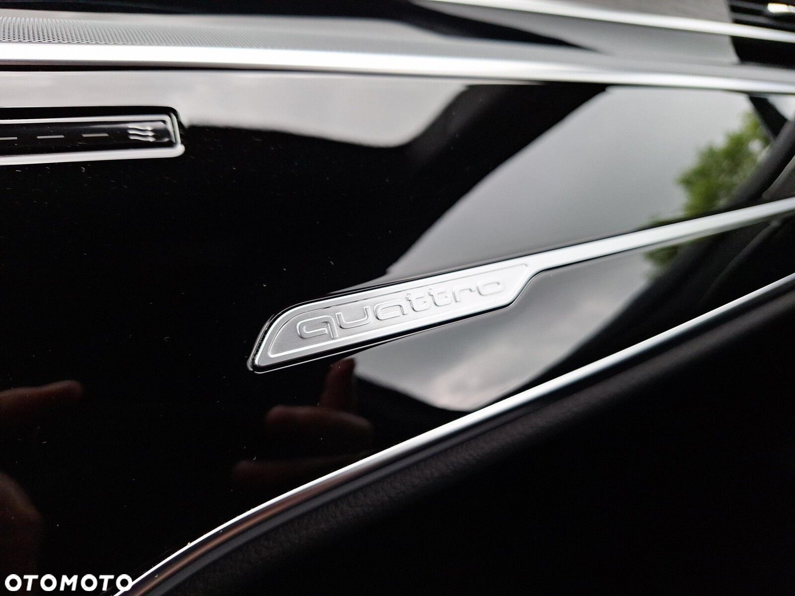 Audi A8 - 35