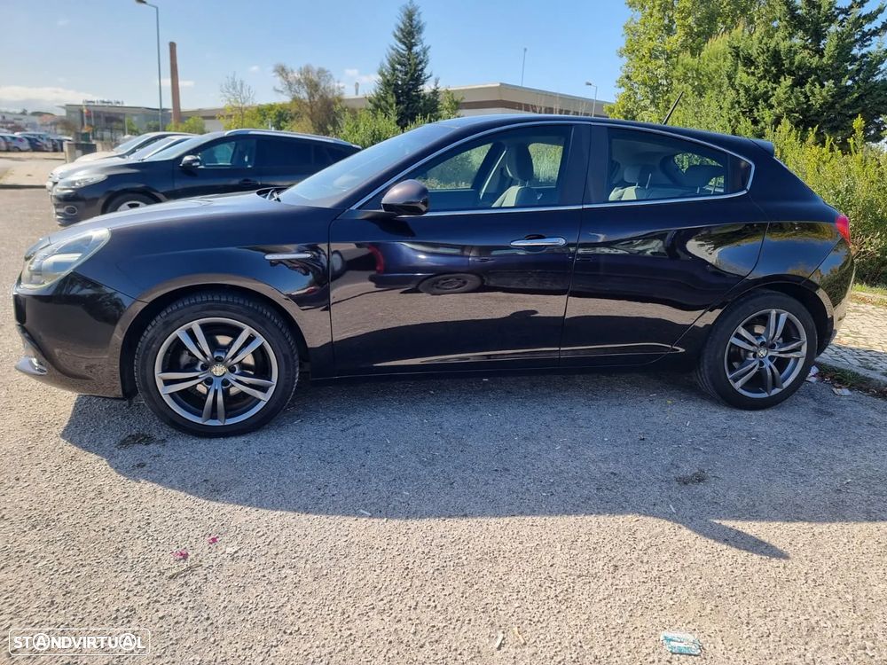 Alfa Romeo Giulietta 1.6 JTDM 16V - 8
