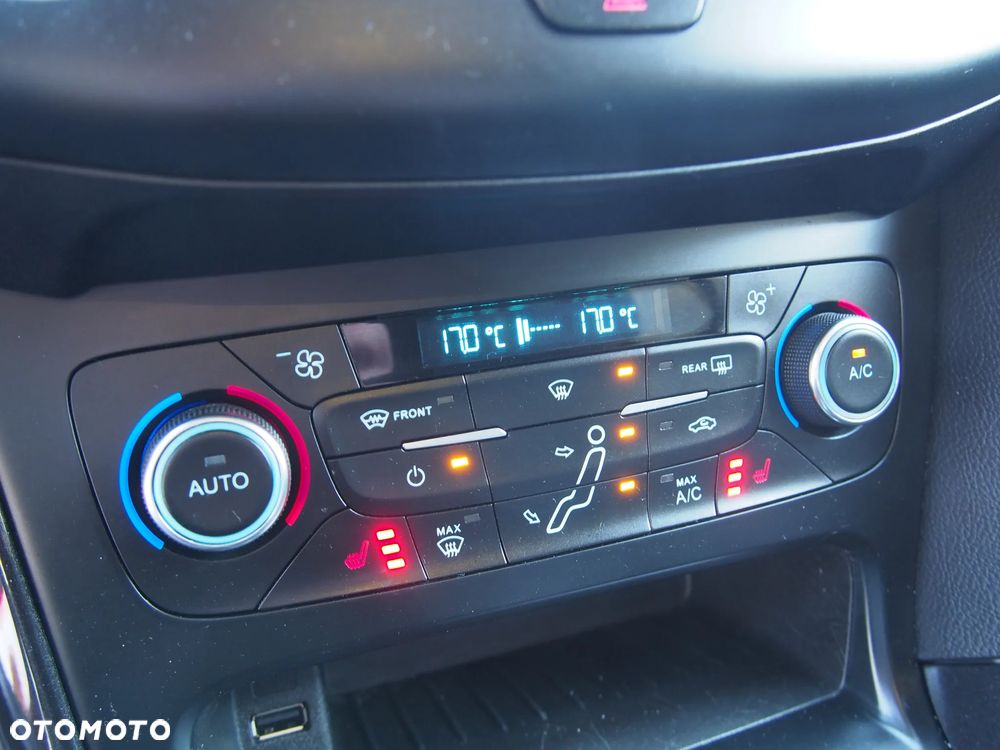 Ford Focus 1.0 EcoBoost ST-Line Red ASS - 25