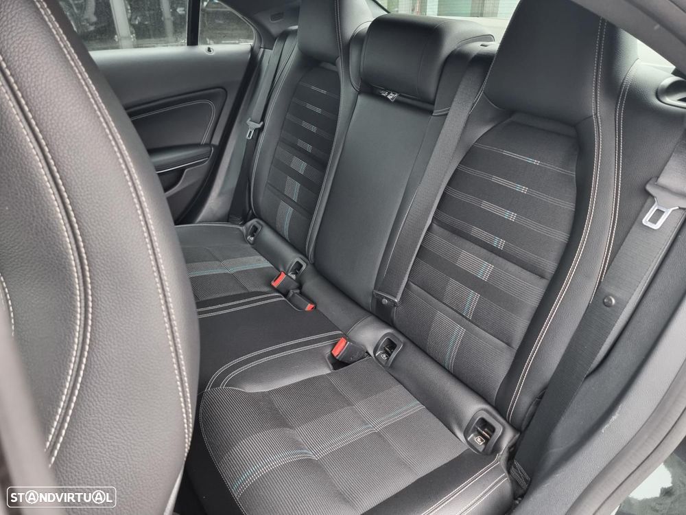 Mercedes-Benz CLA 180 d Urban Aut. - 15