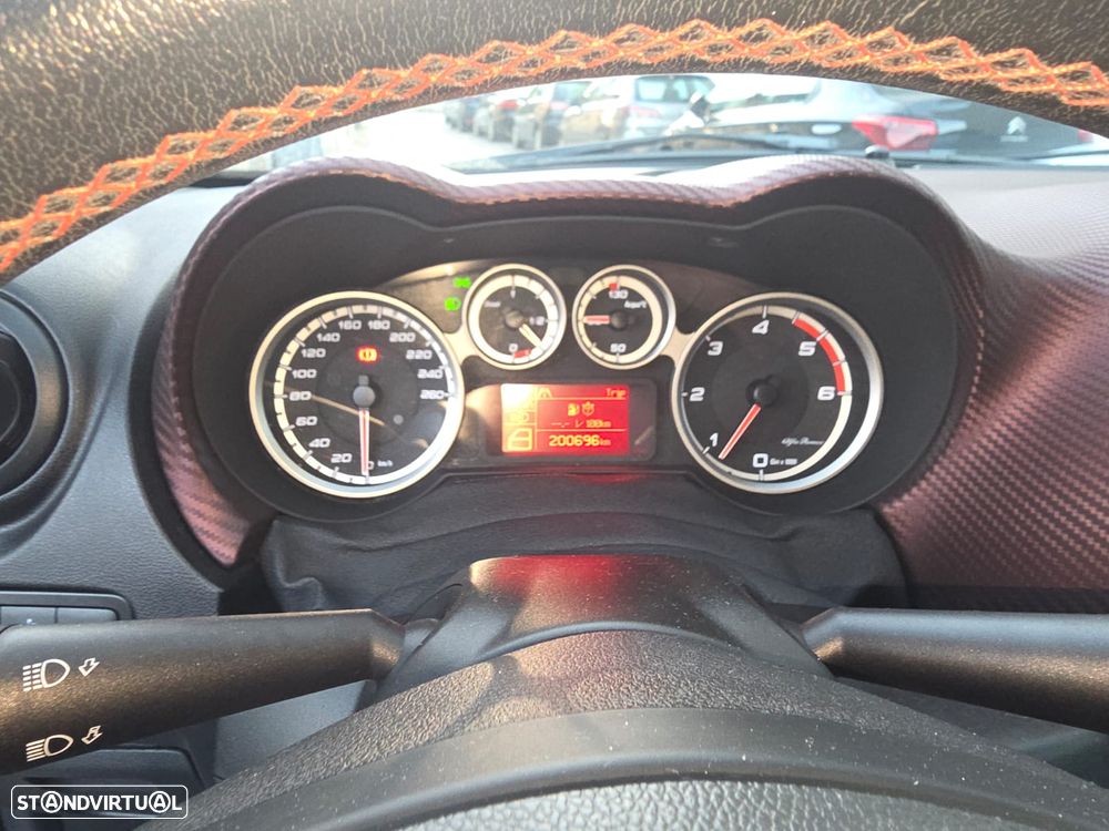 Alfa Romeo MiTo 1.3 JTDM ECO Impression - 38