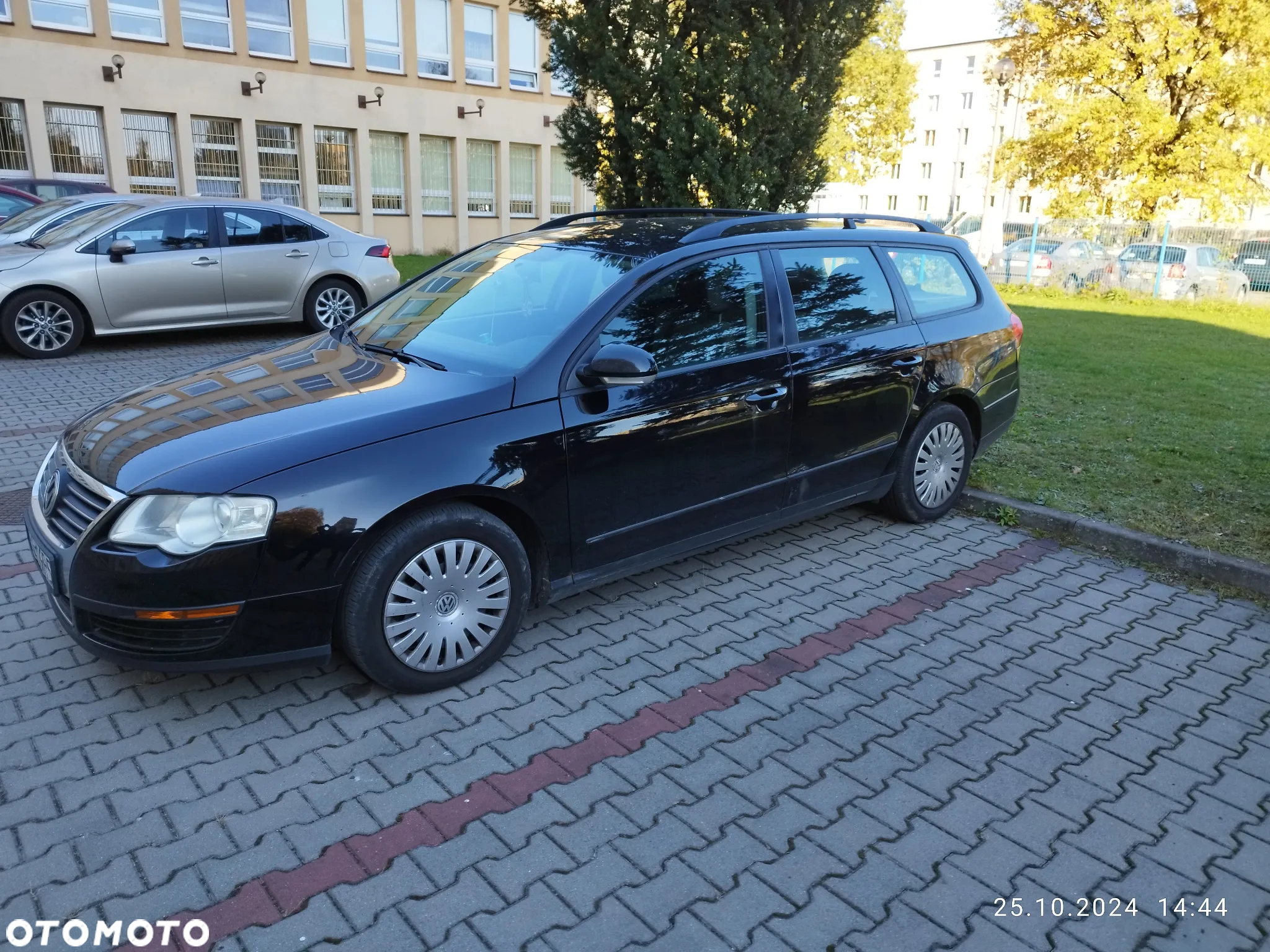 Volkswagen Passat 2.0 TDI Trendline - 2