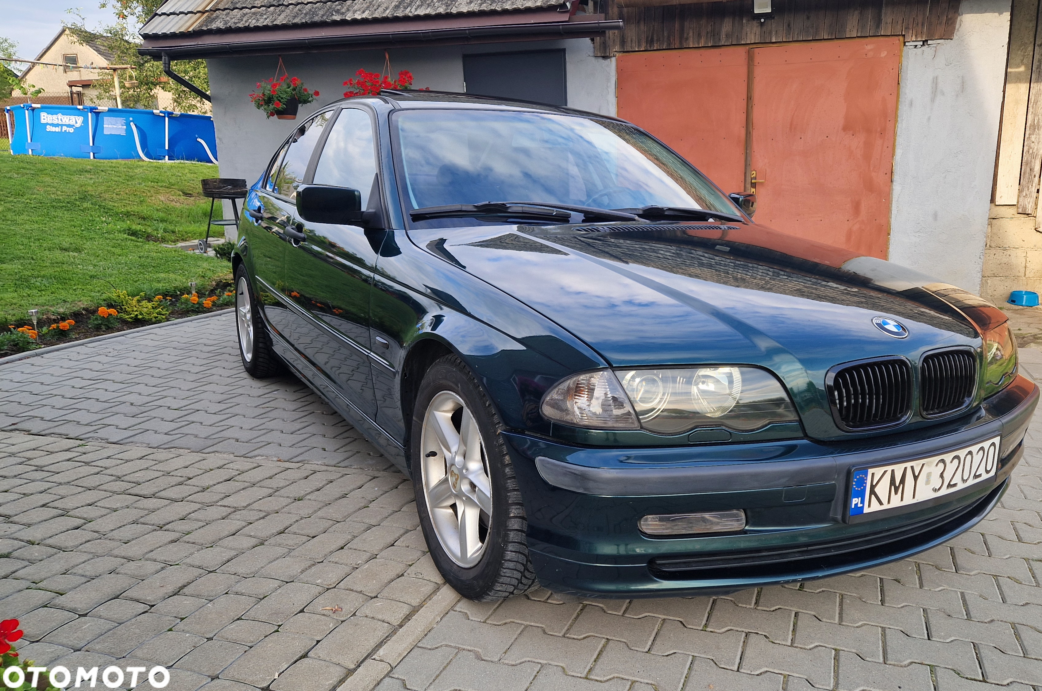 BMW Seria 3 318i - 3